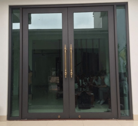 Cửa nhôm thuỷ lực 04