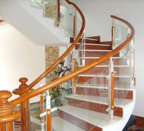 Lan can cầu thang kính 03