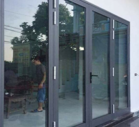 Cửa nhôm Loại1