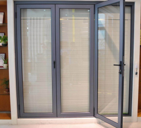 Cửa nhôm Loại11