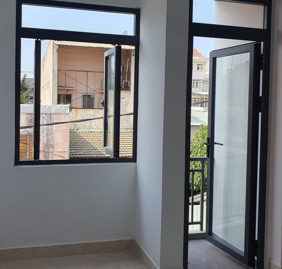 Cửa nhôm Loại10