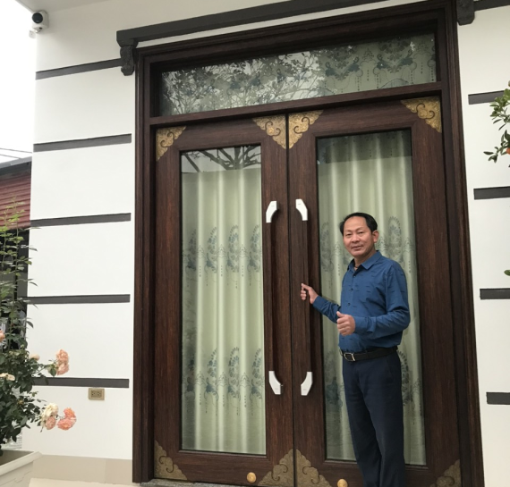 Cửa nhôm thuỷ lực 09